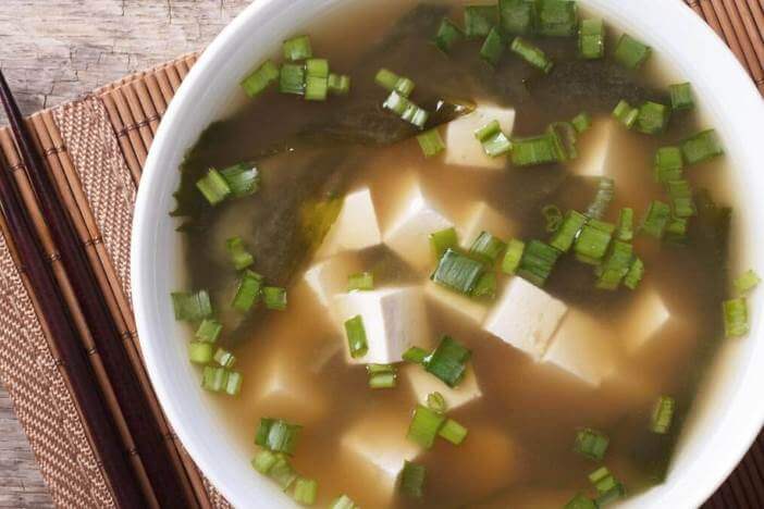 upfit-gemuesesuppe-mit-tofu-rezept